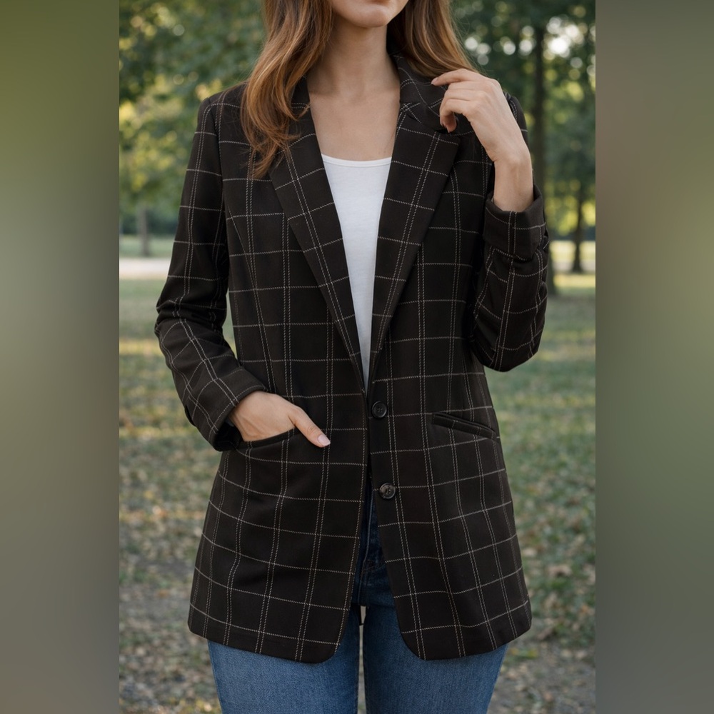 Women's Black Checkered Blazer